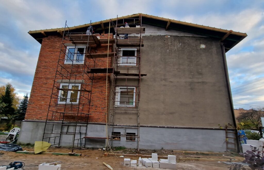 elewacja dobudowa budynkku